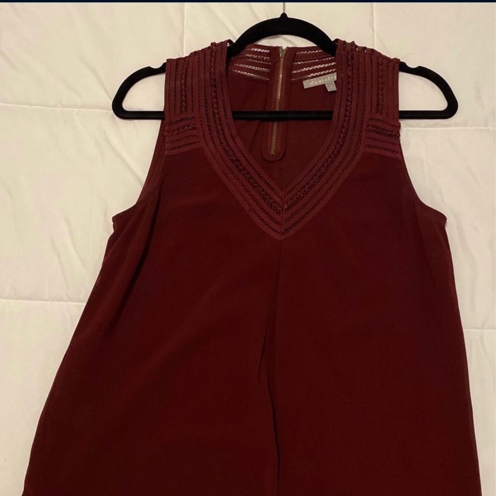 Sleeveless top